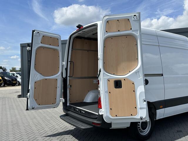 Mercedes-Benz SPRINTER 317 CDI 9G-TRONIC RWD FACELIFT / L2H2 / CAMERA / LED / CRUISE / AIRCO / BLIND SPOT / GEVEERDE STOEL