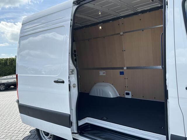Mercedes-Benz SPRINTER 317 CDI 9G-TRONIC RWD FACELIFT / L2H2 / CAMERA / LED / CRUISE / AIRCO / BLIND SPOT / GEVEERDE STOEL