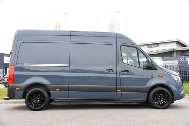 Mercedes-Benz SPRINTER 315 1.9 CDI L2H2 AMG Edition Adaptieve Cruise, Camera, Carplay, 150pk, LED, Dodehoek, Sensoren, Multimedia, Uniek!