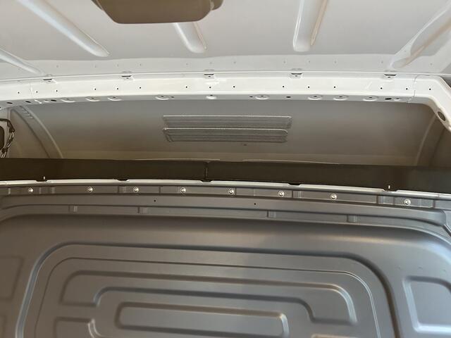 Mercedes-Benz SPRINTER 317 CDI L2 H2 Pro LED / MBUX / Navigatie / Camera / Parkeersensoren / Cruise control / Airco / 270 Graden achterdeuren