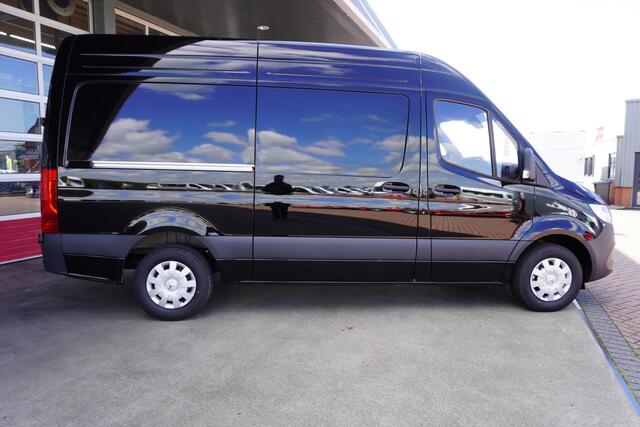 Mercedes-Benz SPRINTER 317 170PK L2H2 Select Automaat Airco | Cruise | Camera | Carplay | Trekhaak 3.500KG