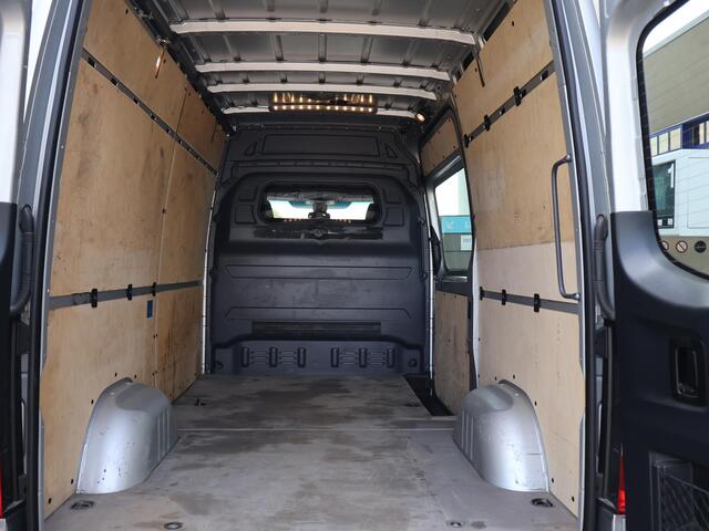 Mercedes-Benz SPRINTER 317 1.9 CDI L2H2 RWD + 3500 KG TREKHAAK | NAVIGATIE | APPLE CARPLAY | CAMERA