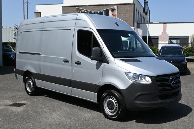 Mercedes-Benz SPRINTER 315 CDI L2H2 RWD Geveerde stoel, Apple Carplay/Android Auto, Trekhaak