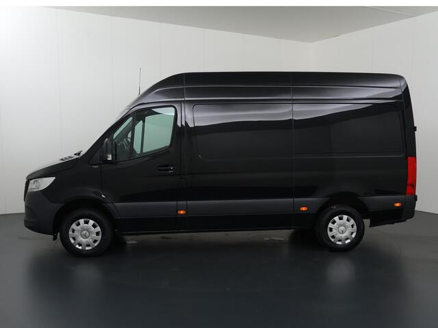 Mercedes-Benz SPRINTER 317 CDI | Aut. | L2 H2 | Airco | Trekhaak | 3-zits | 3500kg. AHW | Certified