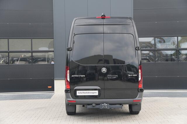 Mercedes-Benz SPRINTER 317CDI L2H2 Select - LED - Mbux 10 - 3.5t Trekhaak - Geveerde Stoel - Betimmering - Camera - Carplay - Blind spot - Cruise - Rijklaar