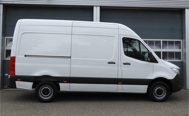 Mercedes-Benz SPRINTER 315 1.9 CDI L2H2 AUT | 3.5t TREKHAAK | CAMERA | MBUX | CRUISE