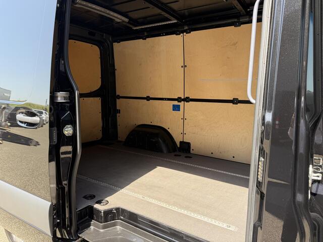 Mercedes-Benz SPRINTER 315 CDI L1H1 RWD | LED | GROOT SCHERM | TREKHAAK |