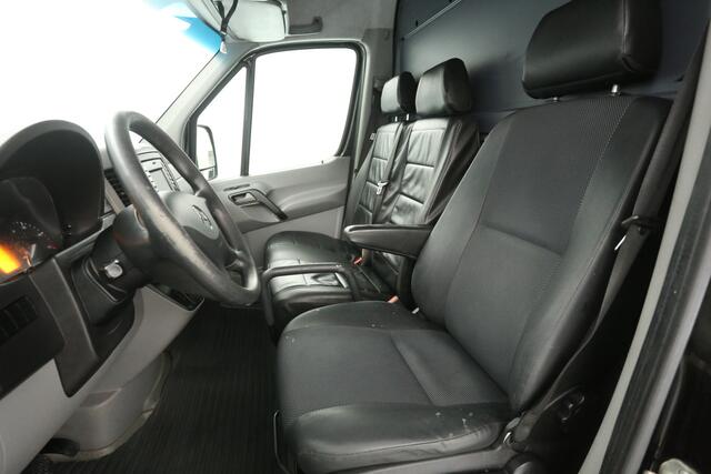 Mercedes-Benz SPRINTER 314 2.2 CDI L2H2 | 2800kg Trekgew. | Automaat | Airco | 3 Zits | Camera | Trekhaak