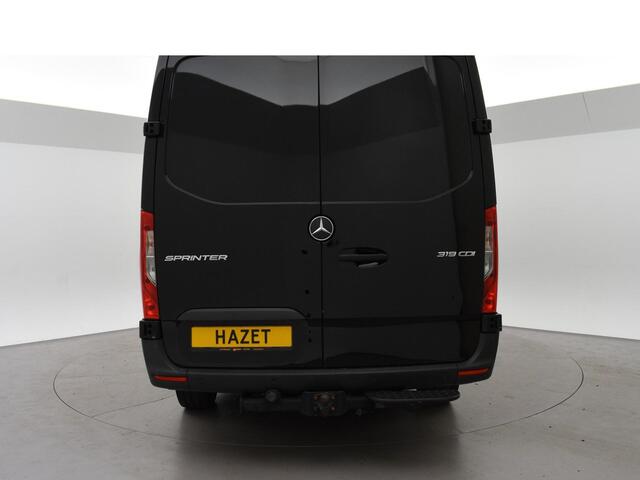 Mercedes-Benz SPRINTER 319 3.0 CDI V6 190 PK L2H1 + LUCHTVERING | LED | ELEKTTR. SCHUIFDEUR | 360 CAMERA | 3500 KG TREKHAAK