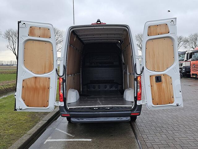 Mercedes-Benz SPRINTER 315 L2H2 Mbux10 Automaat Camera Airco Cruise Control Nieuw Model BPM Vrij Euro6 150 PK!