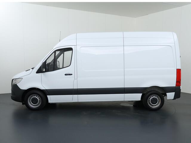 Mercedes-Benz SPRINTER 315 CDI | L2 H2 | FWD | AUT. | AIRCO | 2-ZITS | MULTIFUNCTIONEEL STUURWIEL | APPLE CARPLAY | ANDROID AUTO | ACHTERUITRIJCAMERA | LAADRUIMTE INRICHTING | CERTIFIED