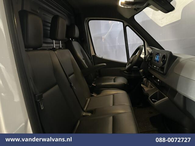 Mercedes-Benz SPRINTER 315 CDI 150pk L2H2 Euro6 Airco | Camera | Apple Carplay | Cruisecontrol | Chauffeursstoel | Leder Android Auto, Parkeersensoren, Bijrijdersbank