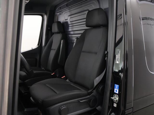 Mercedes-Benz SPRINTER 317 CDI | L2 H2 | NAVIGATIE | PARKEERCAMERA | 2-ZITS | STANDKACHEL | STOELVERWARMING | ALARM | CERTIFIED