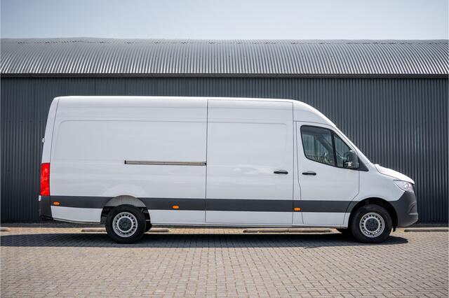 Mercedes-Benz SPRINTER 317 CDI L3H2 | 170 PK | Automaat | Camera | Mbux | Cruise | PDC | Trekhaak