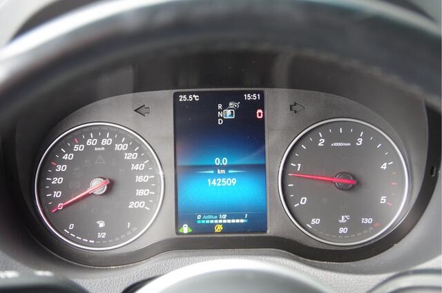 Mercedes-Benz SPRINTER 317 1.9 CDI L1H1 RWD AUT. LED, ADAPT. CRUISE, MBUX 10'', GEV. STOEL, CAMERA, NAVI, CLIMA, VOORRUITVERWARMING