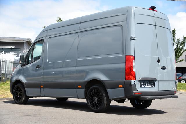 Mercedes-Benz SPRINTER 317 1.9 CDI L2H2 RWD PB Edition Camera, Cruise, Carplay, 170pk, Standkachel, Stoelverwarming, Geveerde stoel, Sensoren, Uniek!