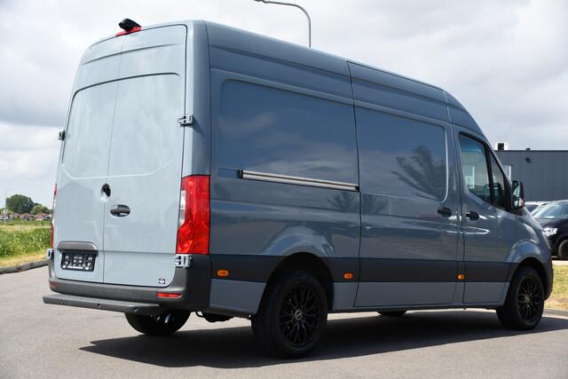 Mercedes-Benz SPRINTER 317 1.9 CDI L2H2 RWD PB Edition Camera, Cruise, Carplay, 170pk, Standkachel, Stoelverwarming, Geveerde stoel, Sensoren, Uniek!