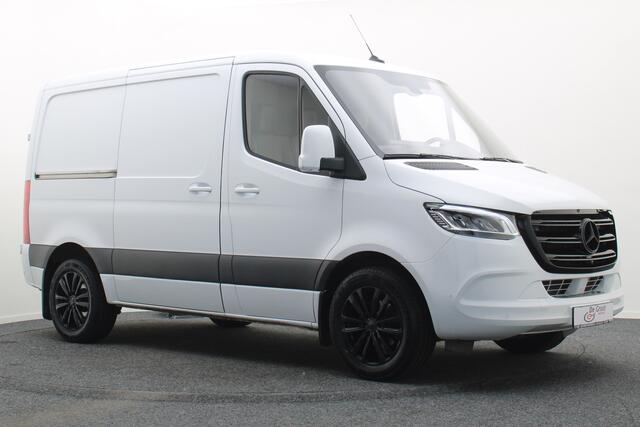 Mercedes-Benz SPRINTER 317 CDI L1H1 RWD Leer, 360° Camera, 3-Zits, Cruise, Standkachel, Apple Carplay, Trekhaak, 18''