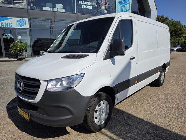Mercedes-Benz SPRINTER 317 CDI L2-H1 RWD Automaat * 3,5t Trekgewicht * Camera * Cruise * MBUX *