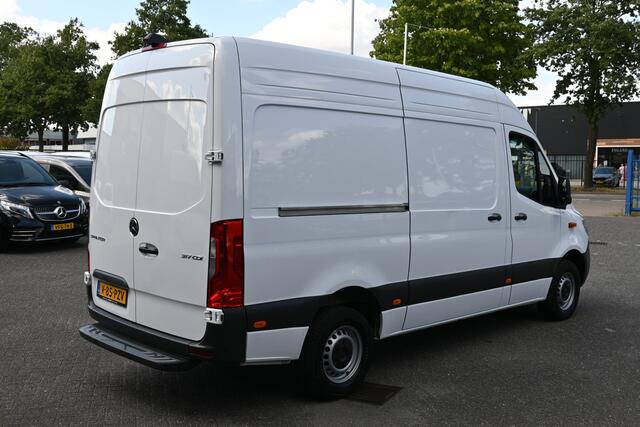 Mercedes-Benz SPRINTER 317 CDI L2H2 Pro HD LED, Geveerde stoel, Winterpakket, Etc.