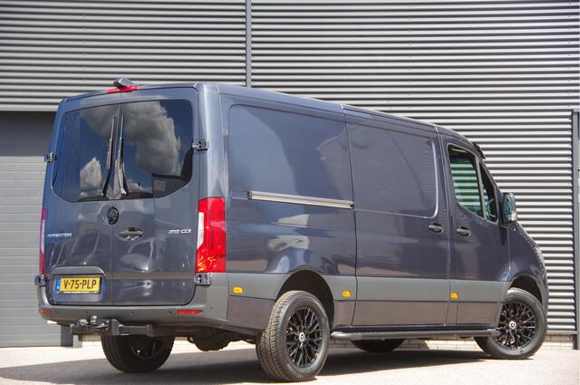 Mercedes-Benz SPRINTER 319 3.0 CDI V6 L2H1 MARGE! AUT. LED, 2X SCHUIFDEUR, 3.5T TREKHAAK, LEDER, ADAPT. CRUISE, 360 CAMERA, NAVI, CLIMA, STOELVERWARMING