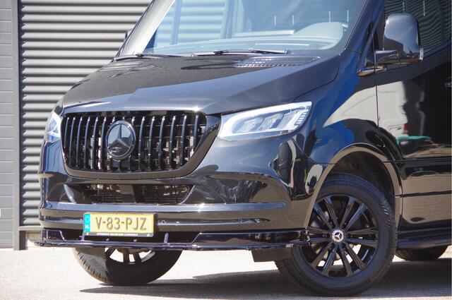 Mercedes-Benz SPRINTER 319 3.0 CDI V6 L2H2 3-ZITS, AUT. LED, 3.5T TREKHAAK, MBUX 10'', STANDKACHEL, ZONNEKLEP, VOORSPOILER, KUNSTSTOFDELEN IN KLEUR, CAMERA, NAVI, CRUISE