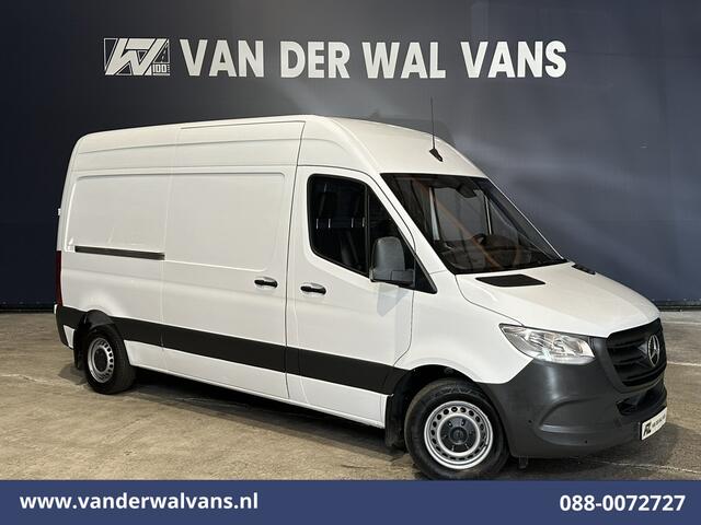 Mercedes-Benz SPRINTER 315 CDI 150pk L2H2 Euro6 Airco | Camera | Apple Carplay | Cruisecontrol | Chauffeursstoel Android Auto, Parkeersensoren, Leder, Bijrijdersbank
