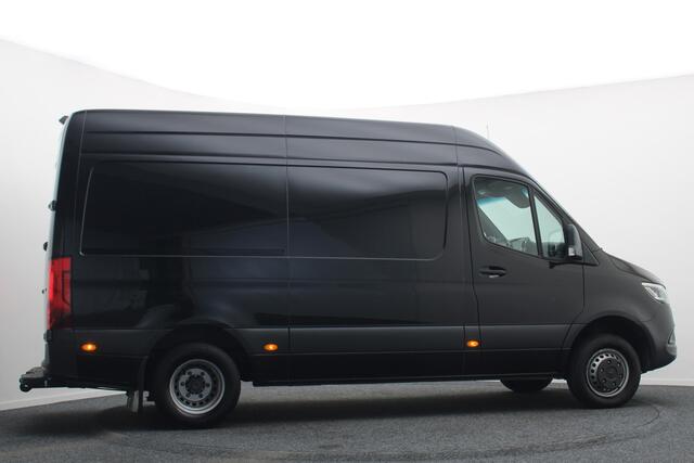 Mercedes-Benz SPRINTER 519 CDI Automaat L2H2 Leer, LED, 360 camera, ACC, Trekhaak, Airco, Dubbel lucht, N1
