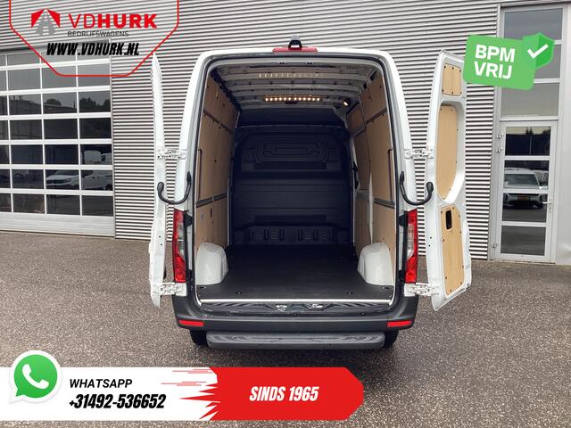 Mercedes-Benz SPRINTER 317 CDI Aut. L2H2 Gev.stoel/ 270Gr.deuren/ Stoelverw./ Cruise/ Navi/ Camera/ PDC