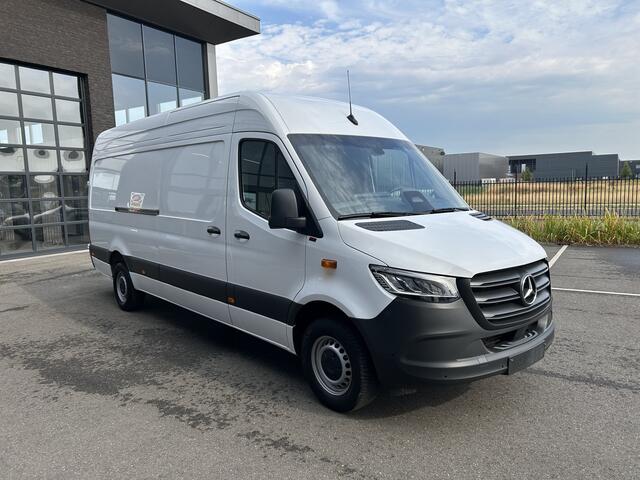 Mercedes-Benz SPRINTER 317 CDI L3 H2 Pro LED / MBUX / Navigatie / Camera / Cruise control / Airco / 270 Graden achterdeuren