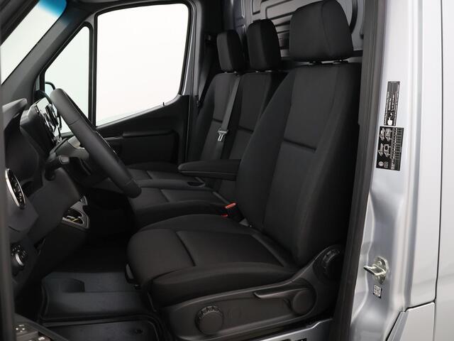 Mercedes-Benz SPRINTER 315 CDI | L2 H2 | RWD | Aut. | PRO | BPM VRIJ! | AIRCO | CRUISE | 3500 KG AHW | CARPLAY | ANDROID AUTO | DODEHOEKASSISTENT | METALLIC | SPOORASSISTENT | MULTIFUNCTIONEELSTUURWIEL