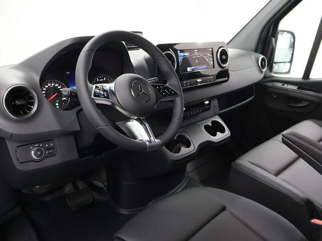 Mercedes-Benz SPRINTER 319 CDI | L2 H2 | AUTOMAAT | BPM VRIJ! | 190 PK | ADAPTIEVE CRUISE | 2X ZIJSCHUIFDEUR | NAVIGATIE | ACHTERUITRIJCAMERA | STOELVERWARMING | 3500 KG AHW VOORBEREIDING | LED | BUMPERS IN KLEUR | CERTIFIED