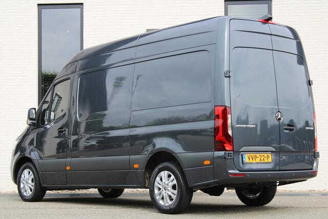 Mercedes-Benz SPRINTER 319 1.9 CDI / Automaat / L2H2 RWD / Led / Leer / 360 Camera / Vol Opties / NIEUWSTAAT