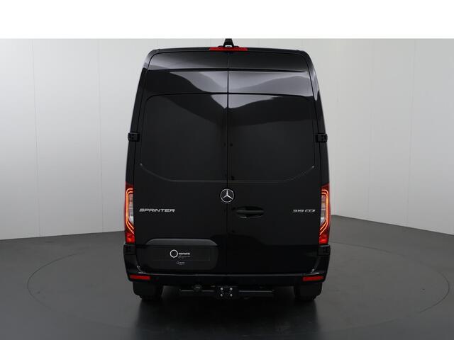 Mercedes-Benz SPRINTER 319 CDI | L2 H2 | AUTOMAAT | BPM VRIJ! | 190 PK | ADAPTIEVE CRUISE | NAVIGATIE | ACHTERUITRIJCAMERA | STOELVERWARMING | 3500 KG AHW VOORBEREIDING | LED | BUMPERS IN KLEUR | CERTIFIED
