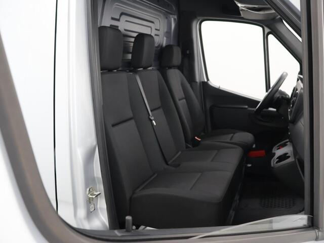 Mercedes-Benz SPRINTER 317 CDI L3 H2 | Aut. | Koelwagen | Navigatie | Parkeercamera | Airco | Keyless Go | Cruise Control | Koelwagen | Carrier | Comfortstoel en bijrijdersbank | Certified | Koel | Koelauto |