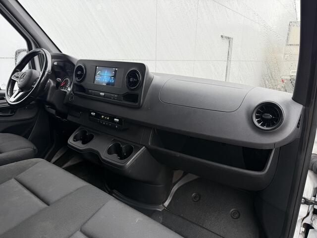 Mercedes-Benz SPRINTER 315 1.9 CDI Automaat L3H2 Climate Control Adaptieve Cruise Carplay Trekhaak 2.8t Camera Stoelverwarming Parkeersensoren voor achter