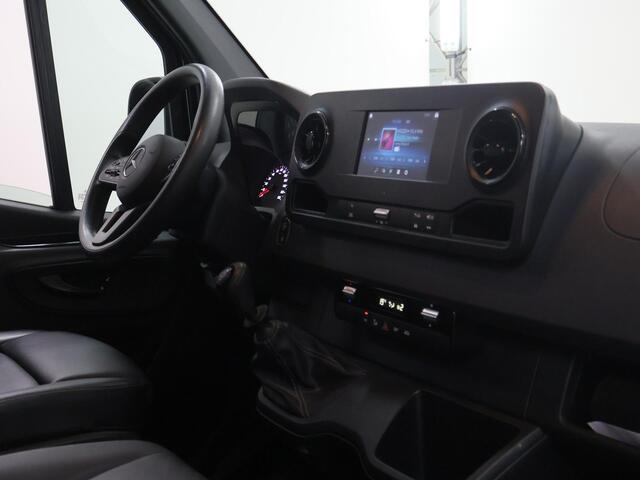 Mercedes-Benz SPRINTER 515 CDI | L2 | KIPPER 2-ZIJDIG | 3500 KG TREKHAAK | 3-ZITS | DUBBELLUCHT | AIRCO | CRUISE CONTROL | HOGE BOORDEN LAADBAK | CERTIFIED