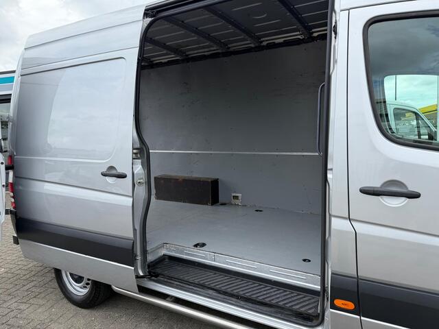 Mercedes-Benz SPRINTER 316 CDI L2H2 E6 | NAP | 3.5T Trekhaak | Automaat | Leder | Cruise | Camera