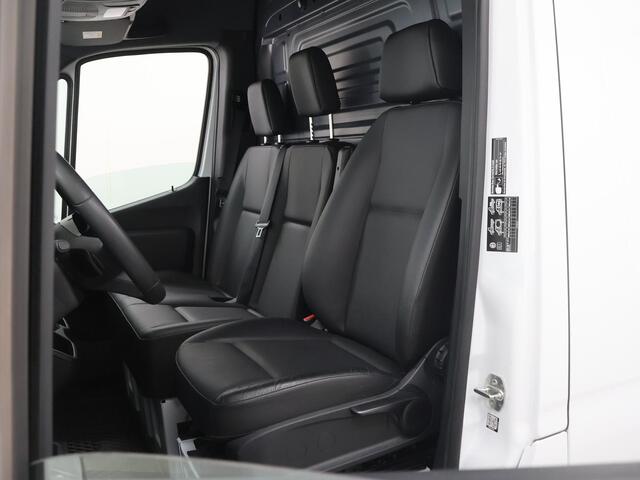 Mercedes-Benz SPRINTER 317 CDI L2 H2 Pro | 3 zits | Achteruitrijcamera | Vloer en Wandbetimmering |