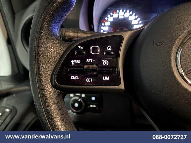 Mercedes-Benz SPRINTER 317 CDI 170pk L2H2 Euro6 Airco | Camera | Apple Carplay | Cruisecontrol Android Auto, Stoelverwarming, Chauffeursstoel, Parkeersensoren, Bijrijdersbank