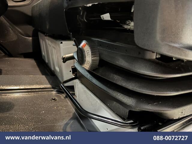 Mercedes-Benz SPRINTER 317 CDI 170pk L2H2 Euro6 Airco | Camera | Apple Carplay | Cruisecontrol Android Auto, Stoelverwarming, Chauffeursstoel, Parkeersensoren, Bijrijdersbank