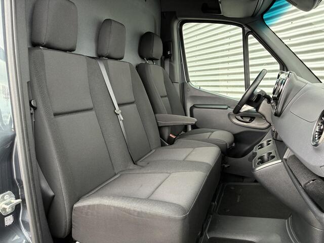 Mercedes-Benz SPRINTER 317 CDI Select L2H2 Veel Extra's | LED | Trekhaak 3500kg | Apple Carplay