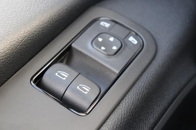 Mercedes-Benz SPRINTER 315 CDI Dub Cab L3 Open laadbak RWD 7 persoons