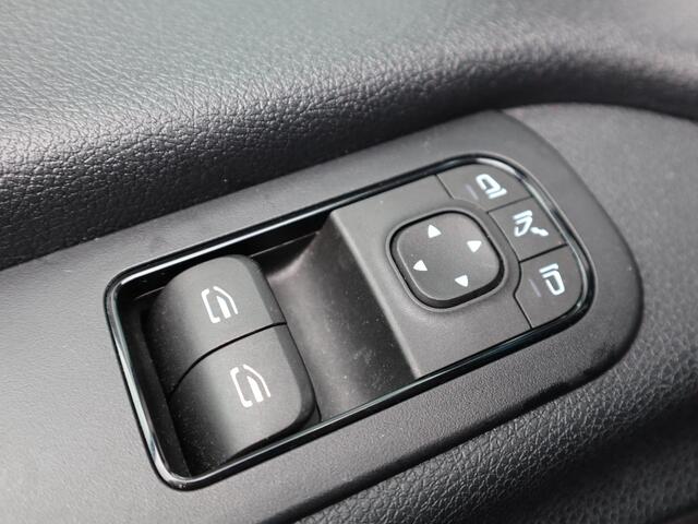 Mercedes-Benz SPRINTER 317 CDI L3 SELECT LED DISTRONIC STANDKACHEL