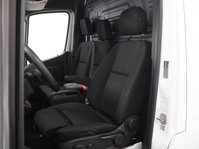 Mercedes-Benz SPRINTER 516 CDI | AUT. | DUBBEL-LUCHT | L3 H2 | NAVIGATIE | PARKEERCAMERA | TREKHAAK | LED KOPLAMPEN |