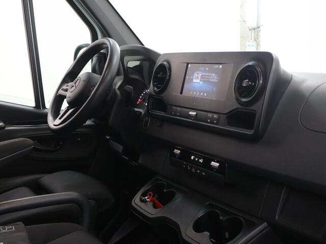 Mercedes-Benz SPRINTER 516 CDI | AUT. | DUBBEL-LUCHT | L3 H2 | NAVIGATIE | PARKEERCAMERA | TREKHAAK | LED KOPLAMPEN |