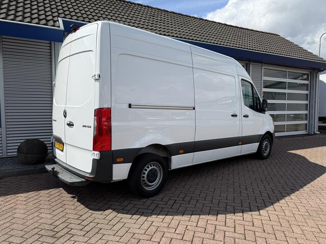 Mercedes-Benz SPRINTER 215 1.9 CDI L2H2 7"MBUX/Apple-android carplay/Euro 6