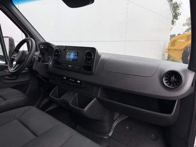 Mercedes-Benz SPRINTER 515 1.9 CDI 150PK Automaat Laadklep Bakwagen Dubbellucht Climate Control Cruise Control Apple Carplay Koffer Meubelbak