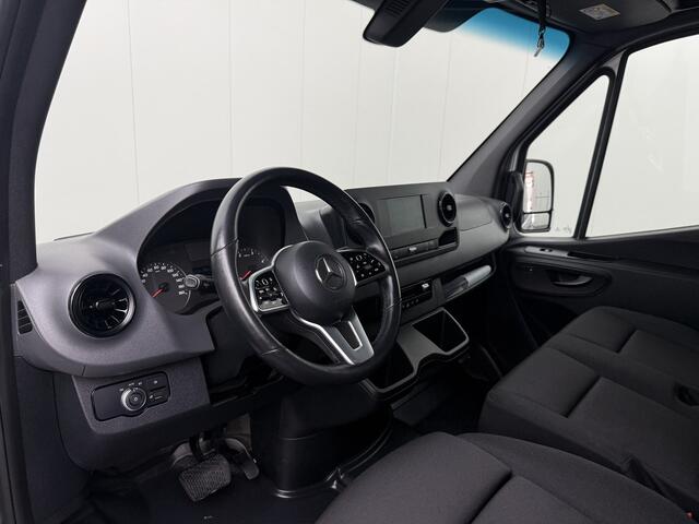 Mercedes-Benz SPRINTER 317CDi Automaat L2H2 | Led | Exclusive | Navigatie | Multimedia | Airco | Cruise | 3-Zits
