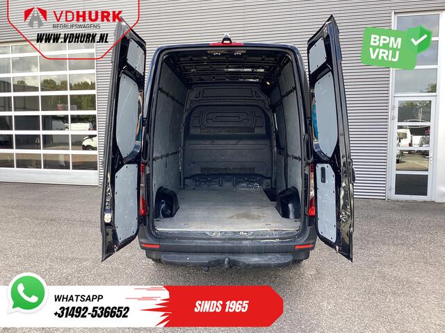 Mercedes-Benz SPRINTER 317 CDI Aut. L2H2 LED/ Gev.Stoel/ Stoelverw./ Standkachel/ Carplay/ Cruise/ Camera/ Trekhaak